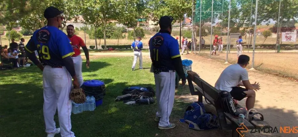 los bravos veisbo sóftbol en zamora _20