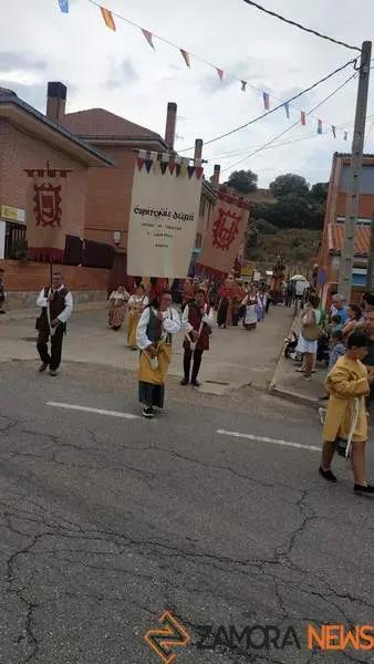 Gigantes y cabezudos en Camarzana de Tera _37