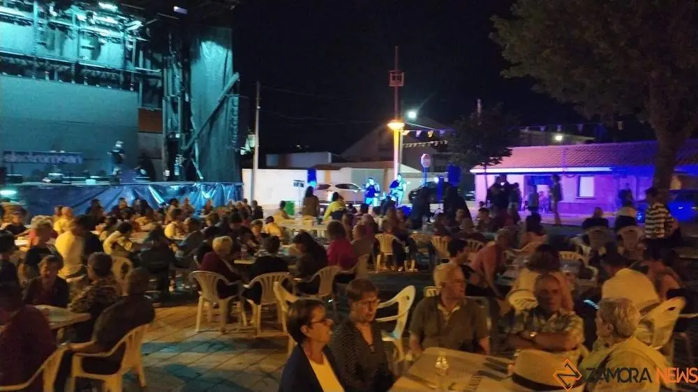 villaralbo fiestas cena y electromoon_17