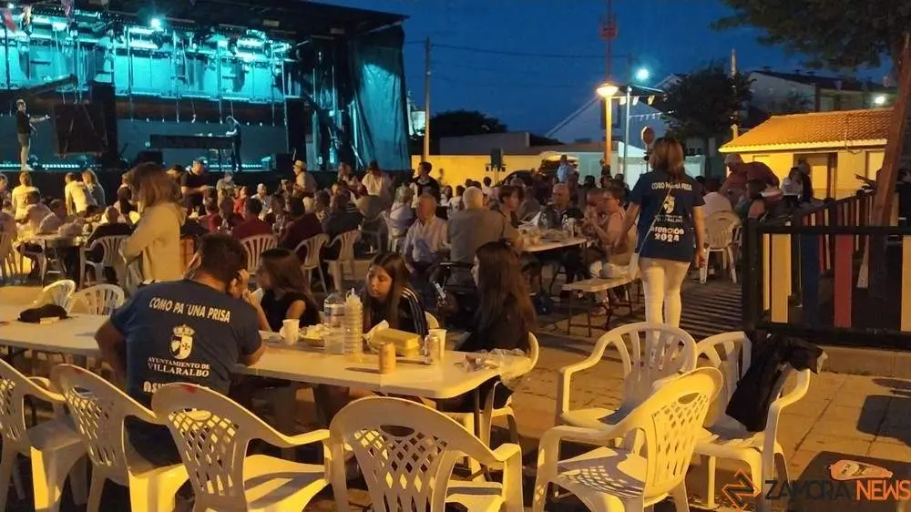 villaralbo fiestas cena y electromoon_18