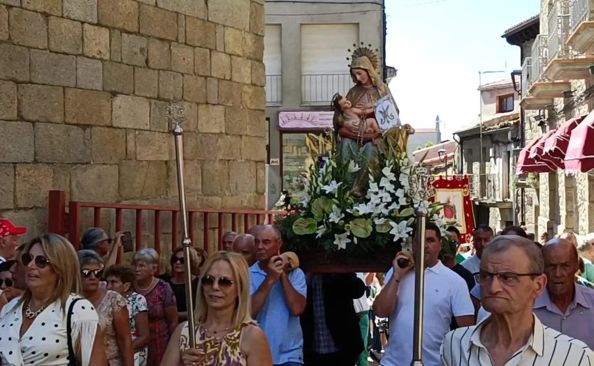 Virgen de la Bandera en Fermoselle. Por Francisco Marcos (4)