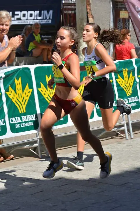 momento del desenlace de la carrera infantil femenina