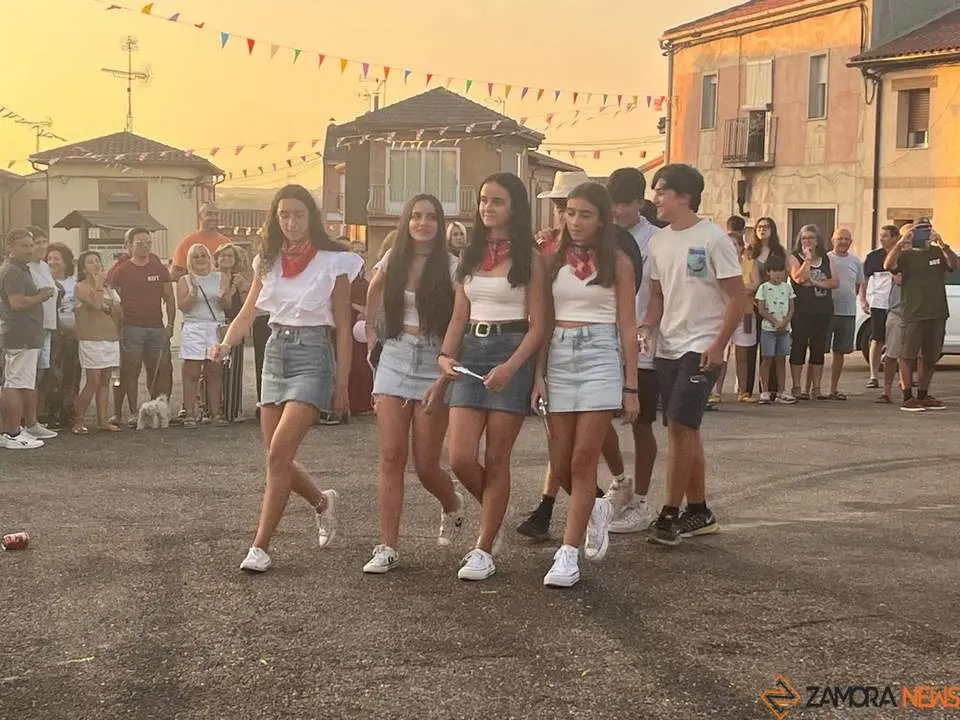 disfraces y carrozas santibañez_25