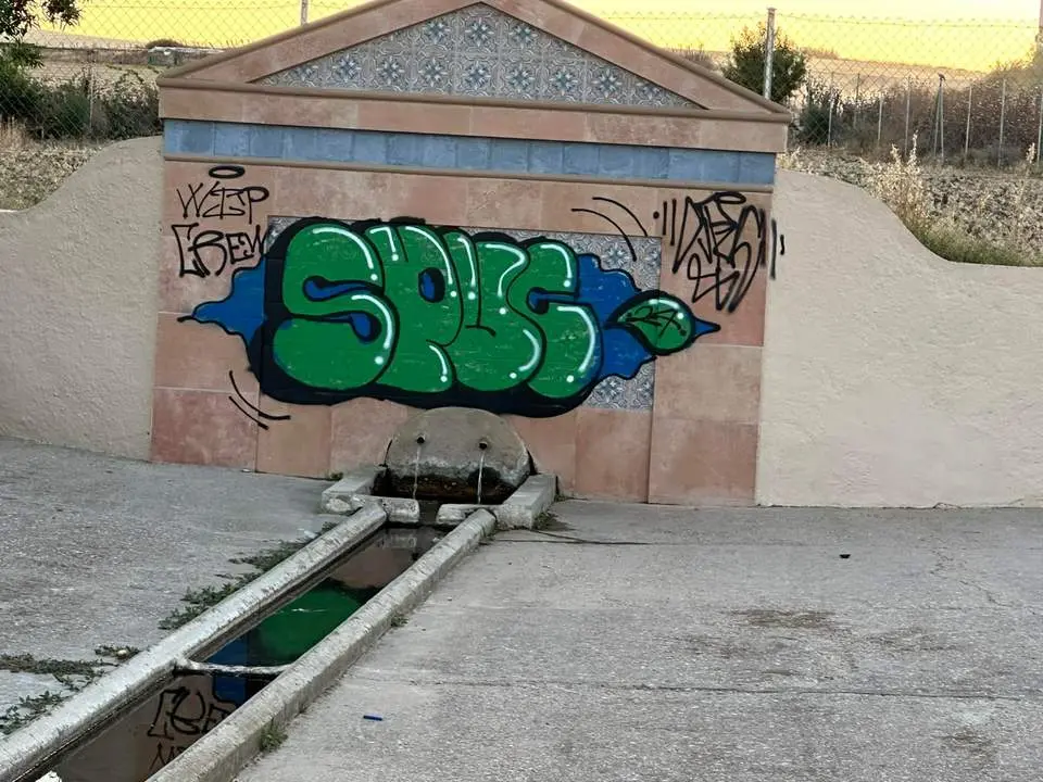 Graffiti en Fuentelapeña