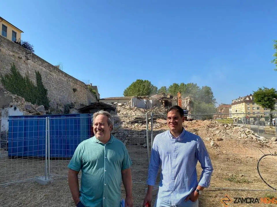 Pablo Novo y Francisco Guarido en la demolición