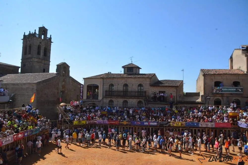 encierro s&aacute;bado fermoselle _136