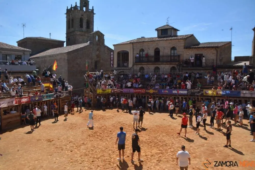 a caballo encierro fermoselle 2024_3