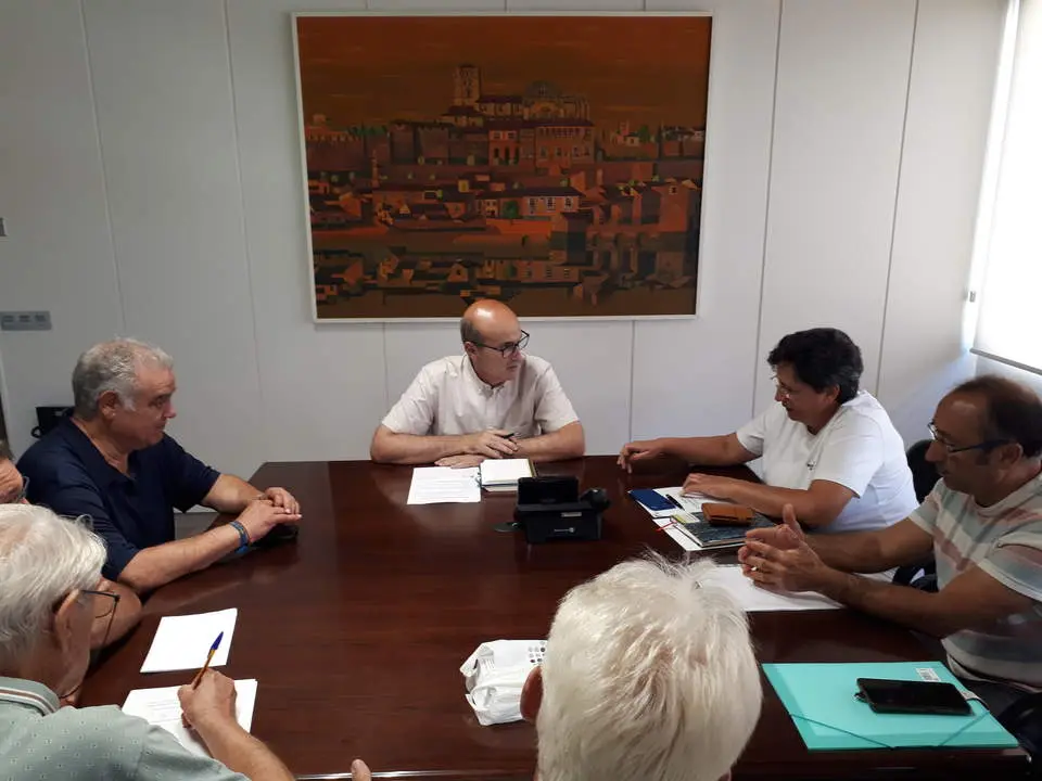 Delegado con Aqua Nostra 