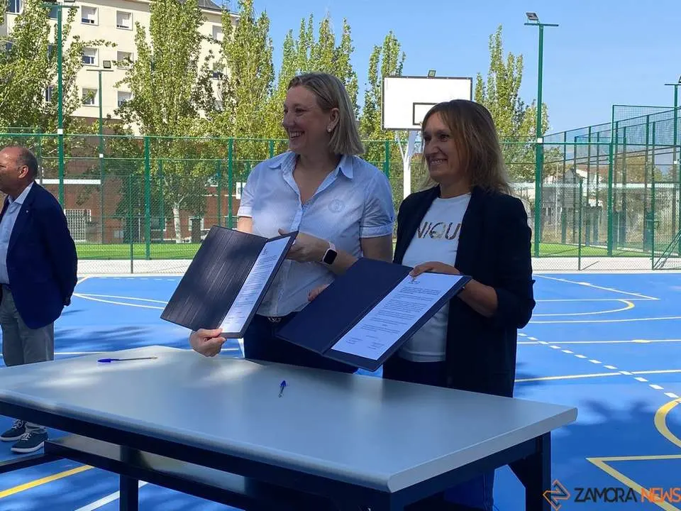 renovación  pistas deportivas del Centro Educativo 'Ciudad de Zamora