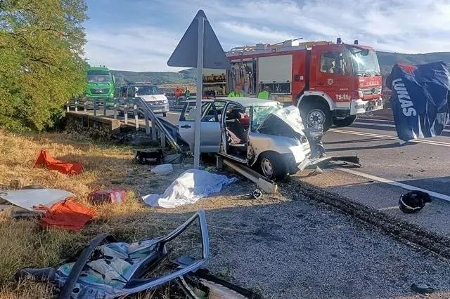 Accidente-N-630-La-Pola-de-Gordon-Leon-muerte-dos-mujeres-vallisoletanas