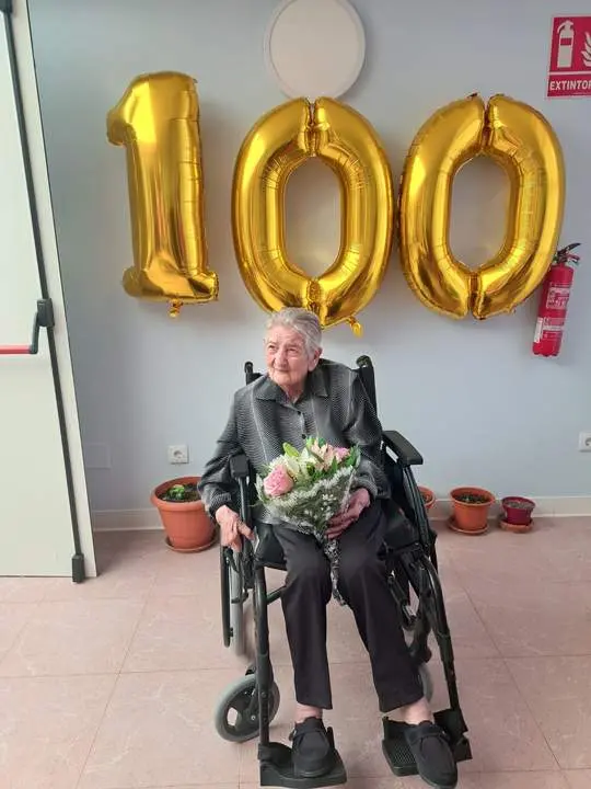 Amelia Miguel Miguel, vecina de Pajares de la Lampreana P