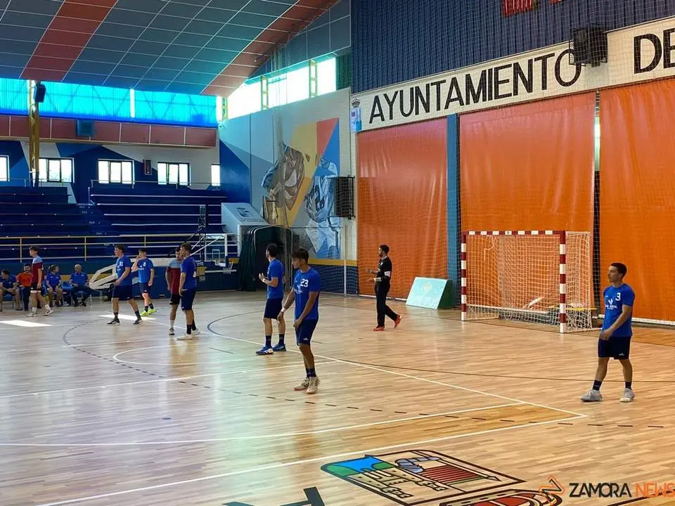 BM Zamora contra ULE Ademar_2