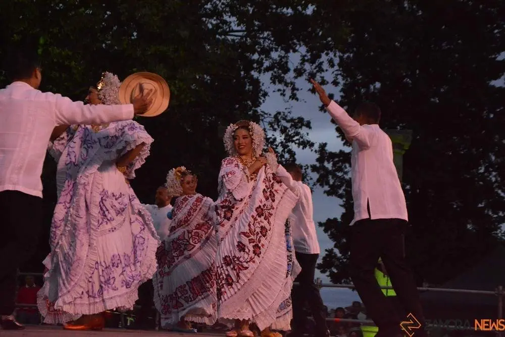 panameños_16