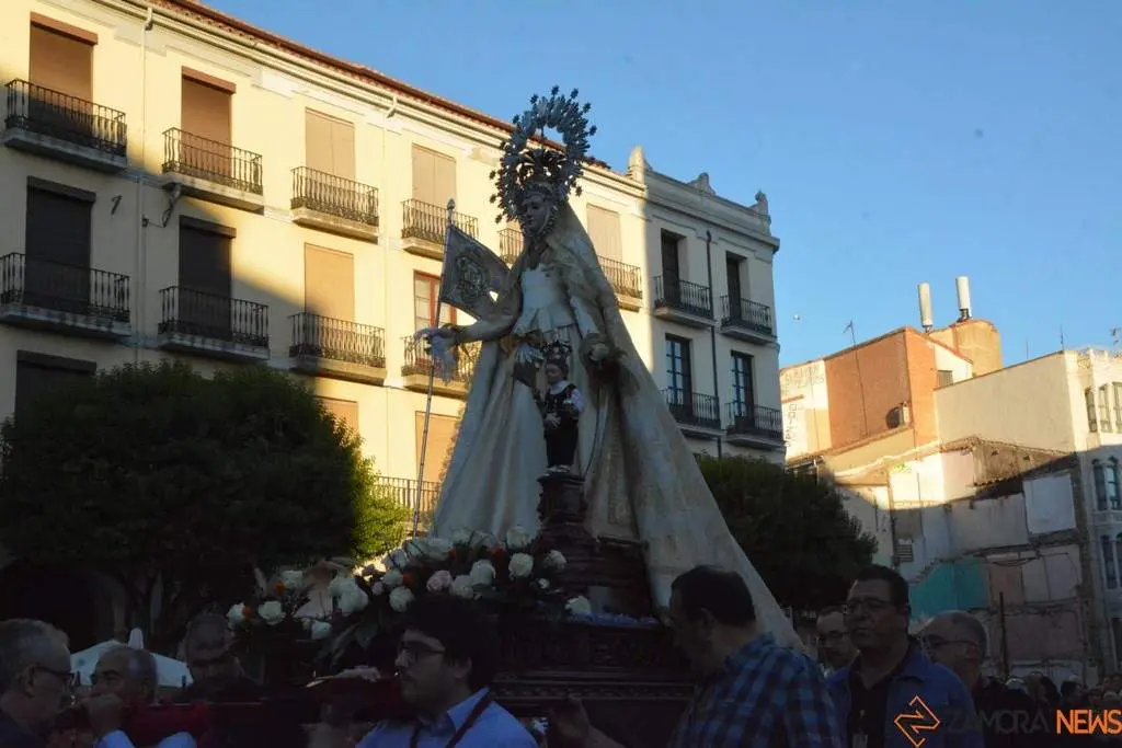 Procesión Virgen de la Concha