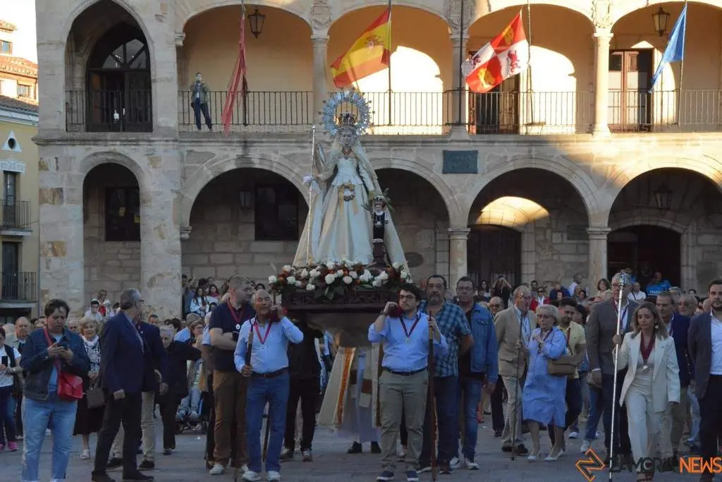 Procesión Virgen de la Concha_24
