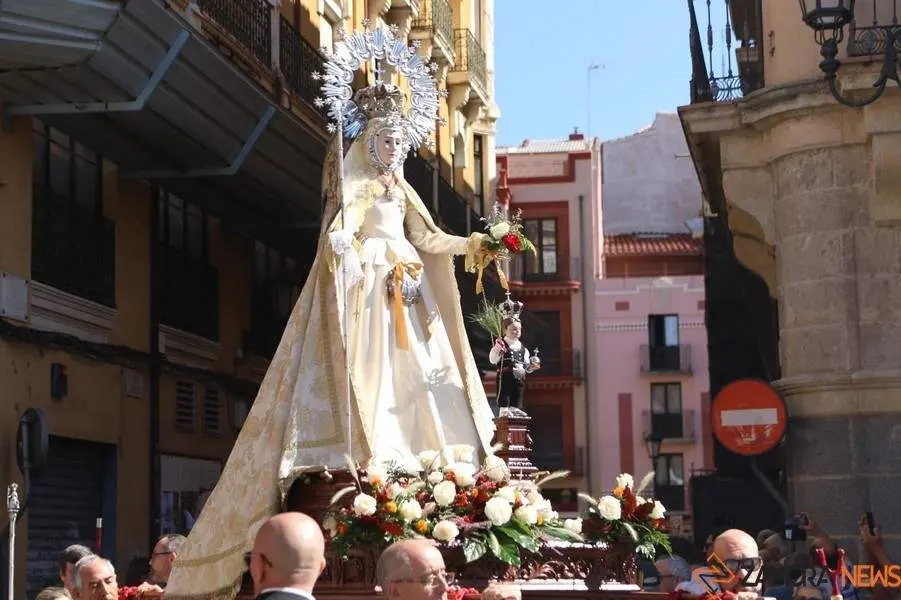 ofrenda floral Virgen de la Concha _22