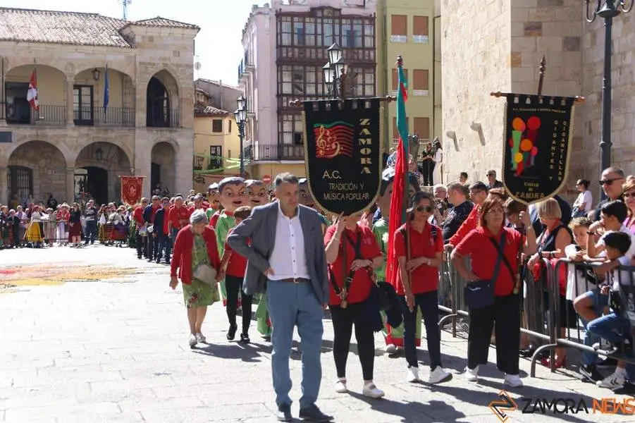 ofrenda floral Virgen de la Concha _29