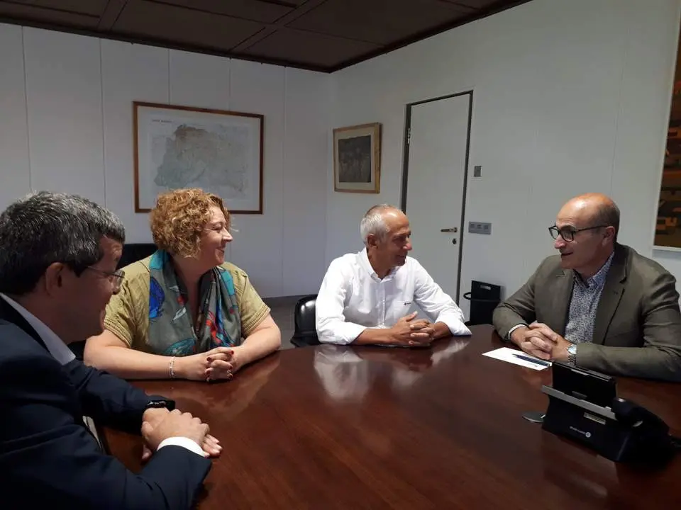 Delegado con Cruz Roja 1 