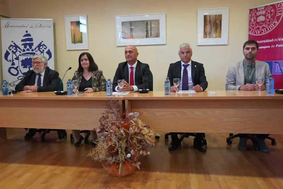 Acto inaugural de la exposición sobre el atentado de ETA en la Cafetería Rolando