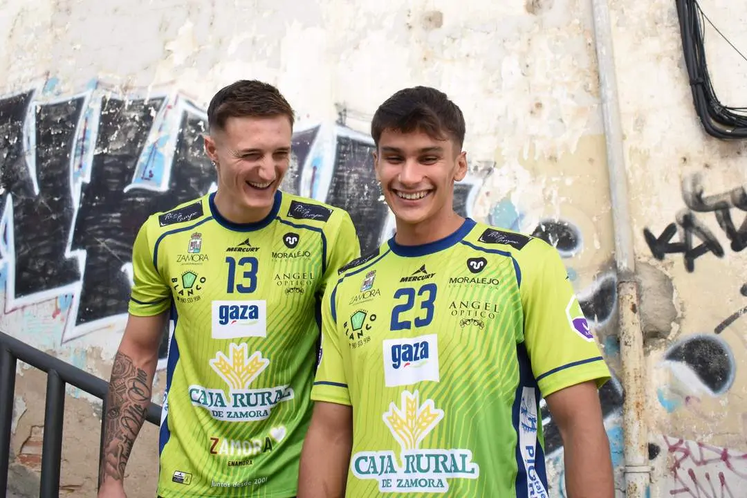 NUEVA EQUIPACIÓN - BALONMANO ZAMORA (5)
