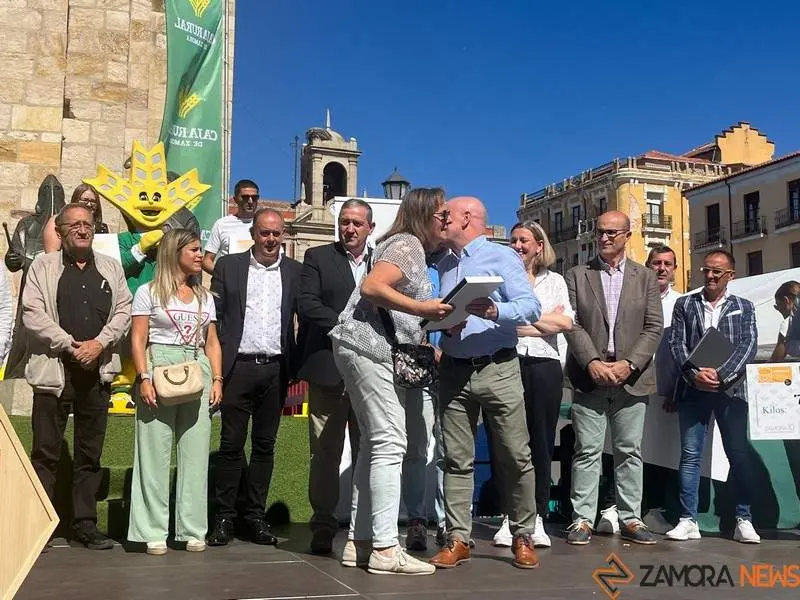 premiados papeletas en el comercio de Zamora _12