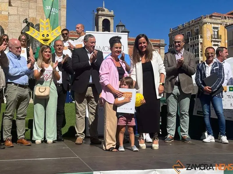 premiados papeletas en el comercio de Zamora _20