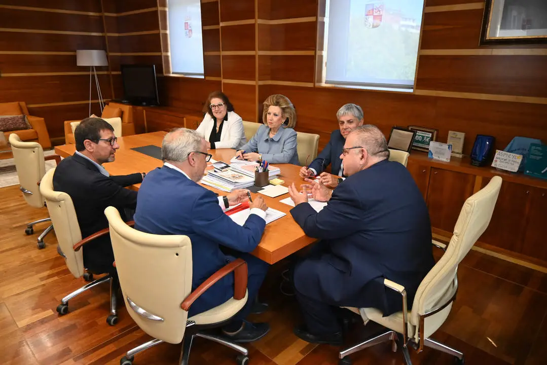 Reunión con presidente Consejo Comarcal del Bierzo