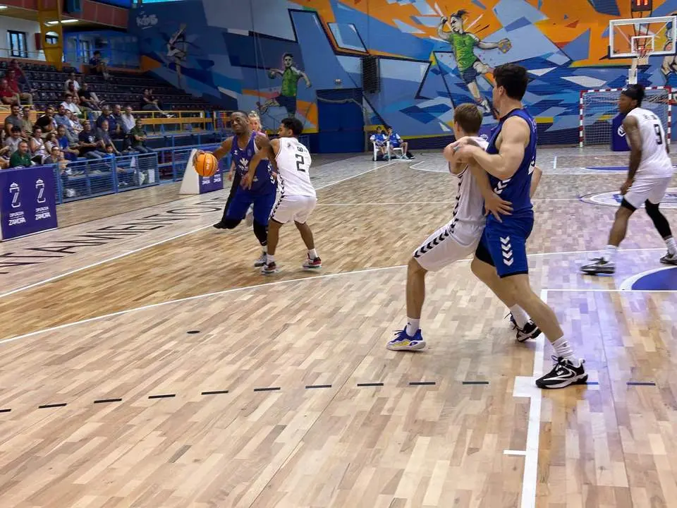 Imagen de WhatsApp 2024-09-18 a las 20.34.40_59870b39