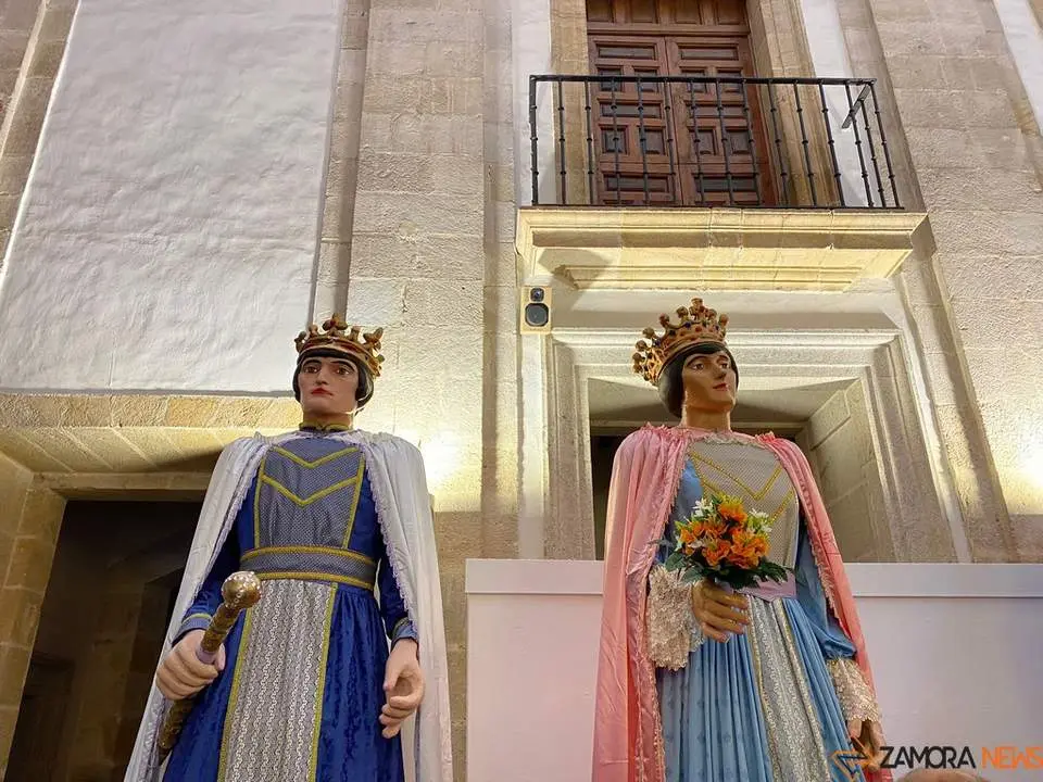 II Encuentro Internacional de Gigantes y Cabezudos_6