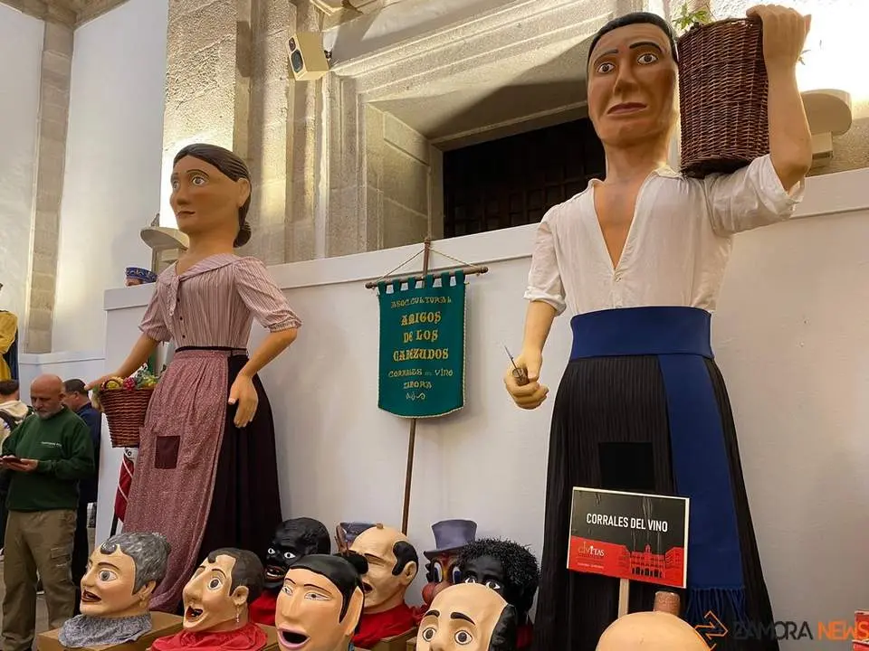 II Encuentro Internacional de Gigantes y Cabezudos_11