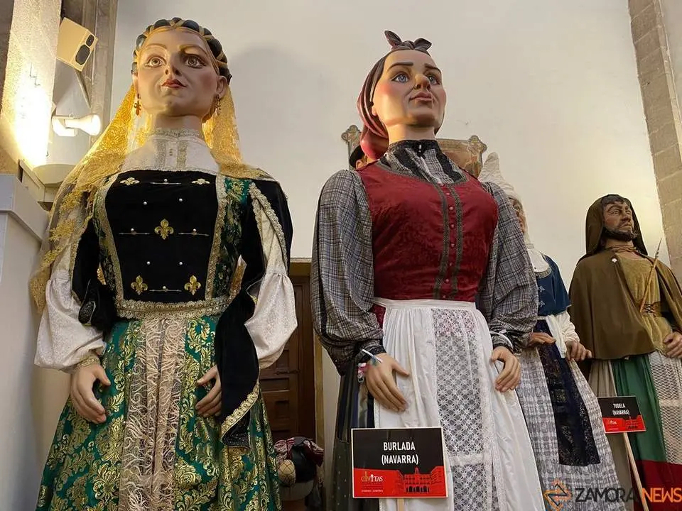 II Encuentro Internacional de Gigantes y Cabezudos_12