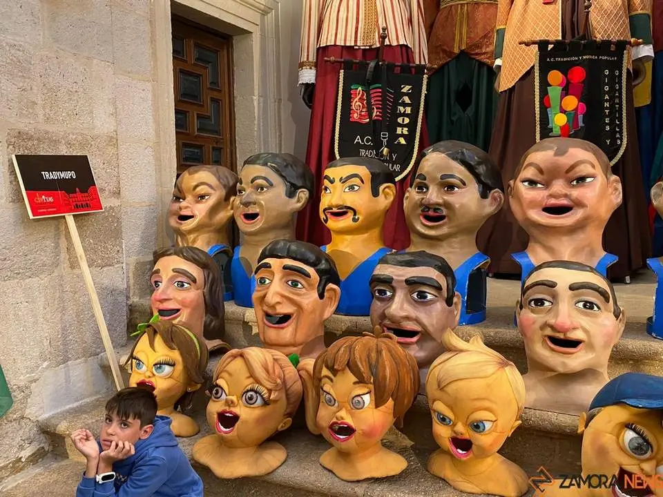 II Encuentro Internacional de Gigantes y Cabezudos_15