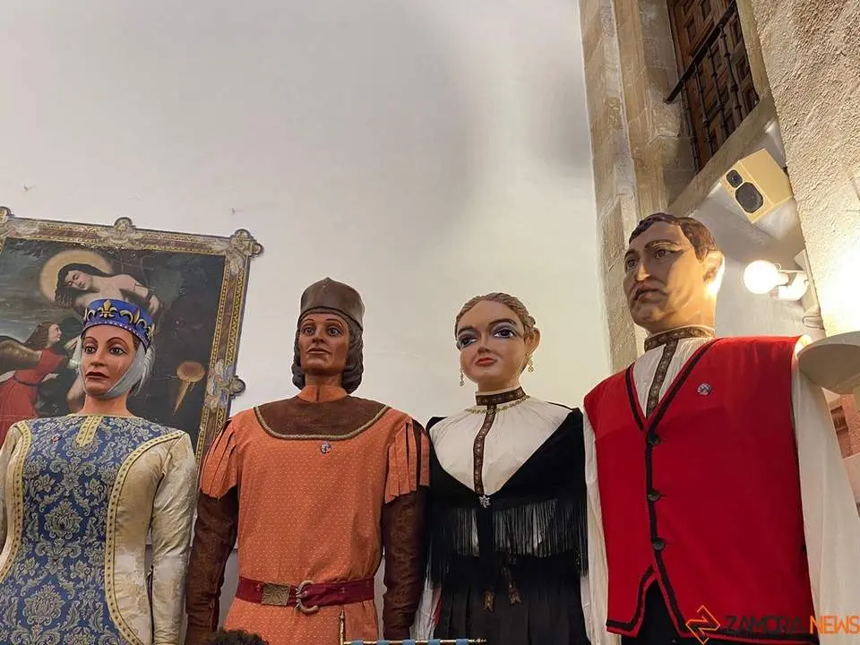 II Encuentro Internacional de Gigantes y Cabezudos_17