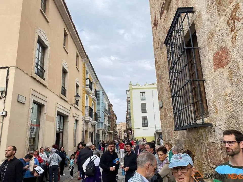 gigantes y cabezudos 2024