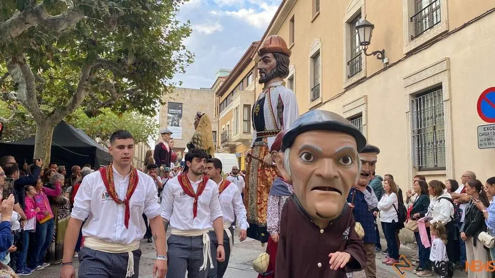 gigantes y cabezudos 2024_9