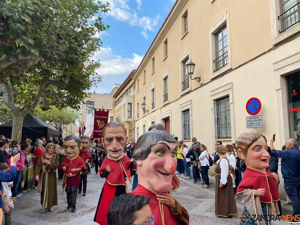 cabezudos y gigantes zamora _3