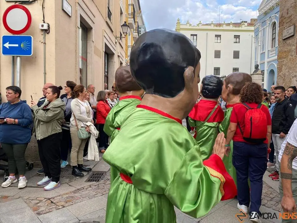 cabezudos y gigantes zamora _25