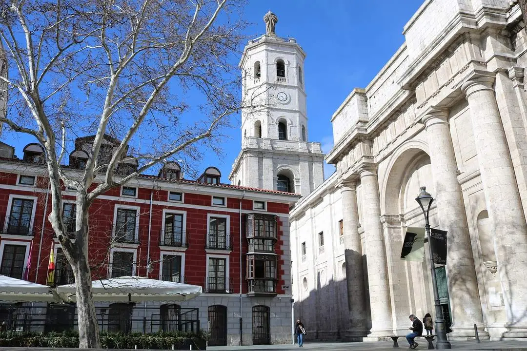 cathedral-3317359_1280