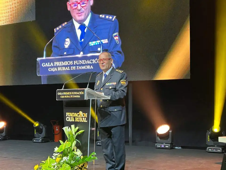 Guillermo Vara Comisario Jefe