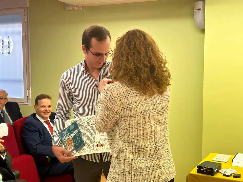 Imagen de WhatsApp 2024-10-04 a las 13.49.50_78c756e3