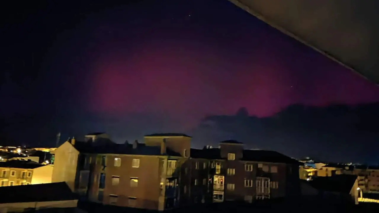 Aurora Boreal en Zamora. Imagen Cecida por Ana Mari Gil González (Pinilla)