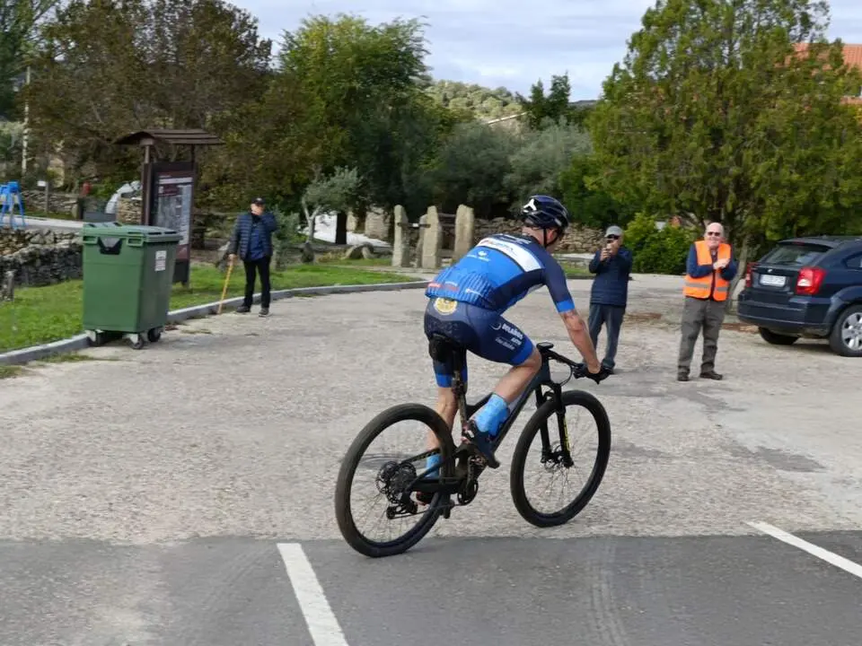 Imagen de WhatsApp 2024-10-20 a las 22.43.47_1fe2d26a