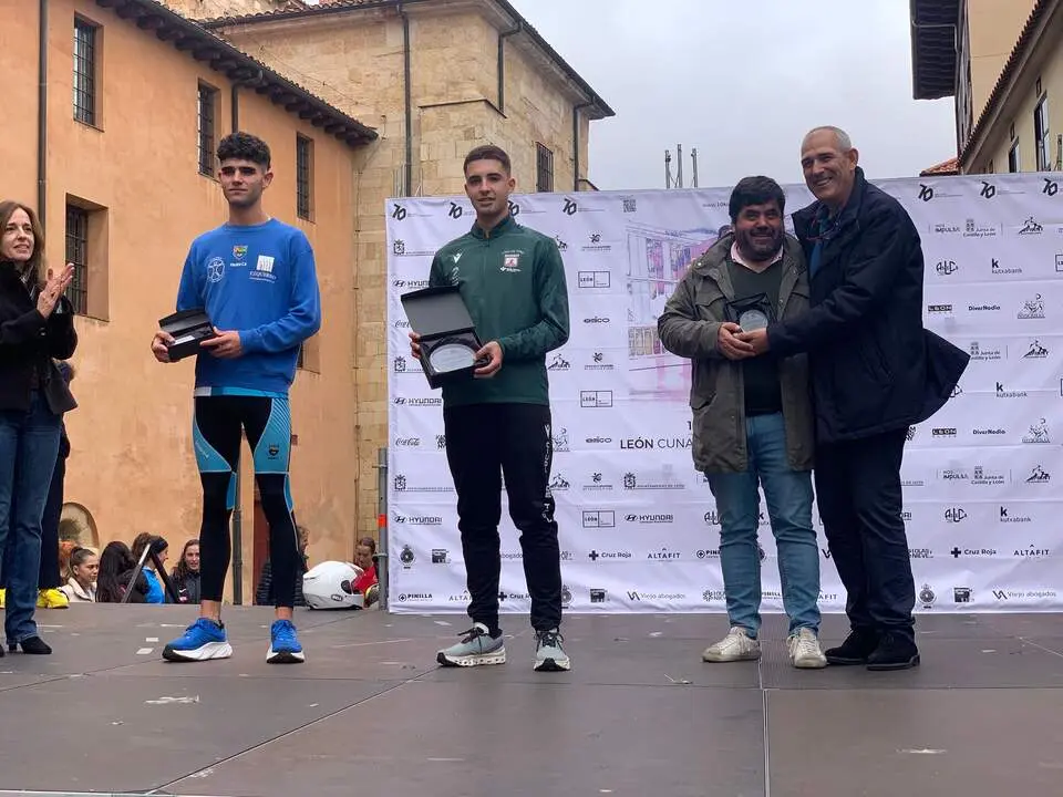 Podio SUB 20 10 KM LEON CUNA DEL PARLAMENTARUSMO