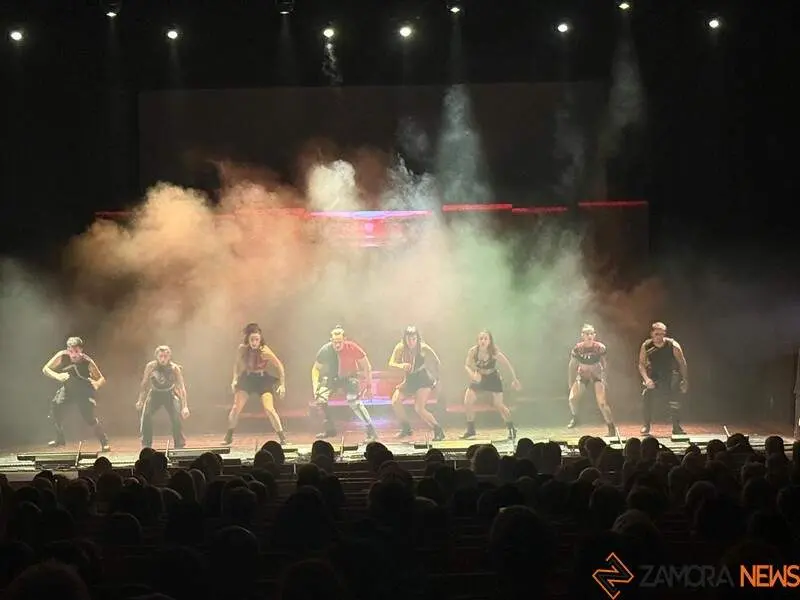 Mayumaná en el teatro Ramos Carrión _24