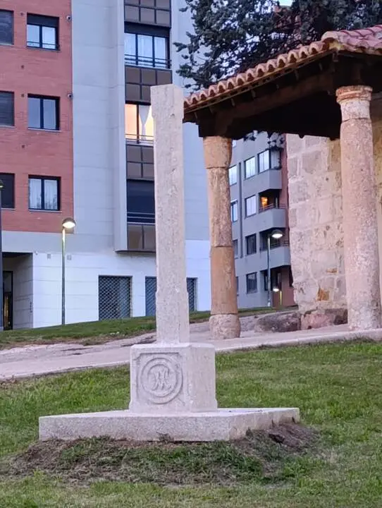 cruceiro de la ermita de la peña de Francia