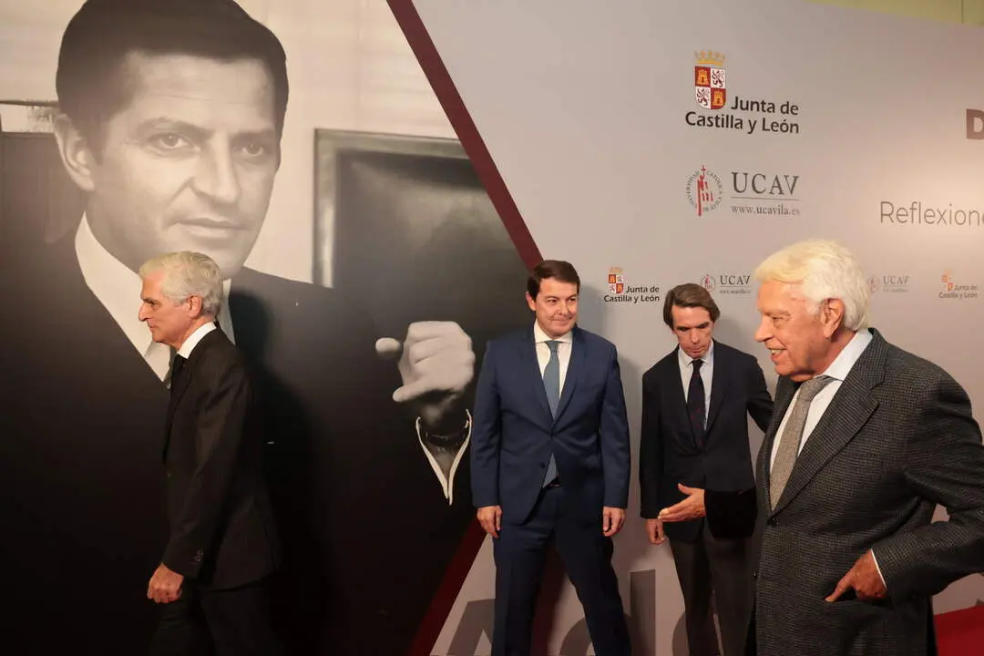 Homenaje a Adolfo Suárez