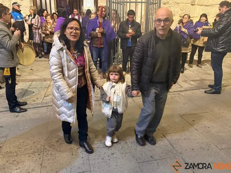 La Hermandad del Se&ntilde;or de los Milagros Traslada su Imagen_3