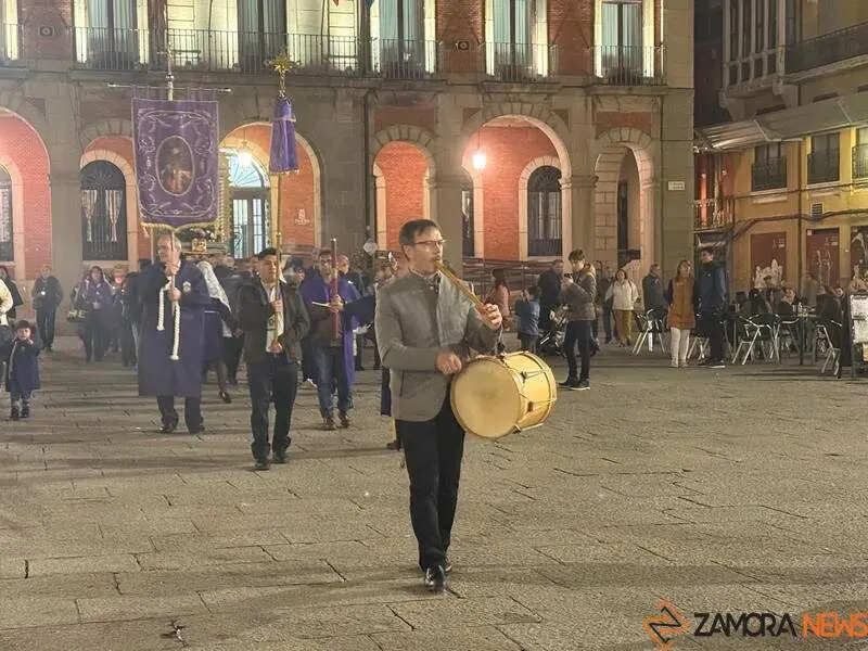 La Hermandad del Se&ntilde;or de los Milagros Traslada su Imagen_8