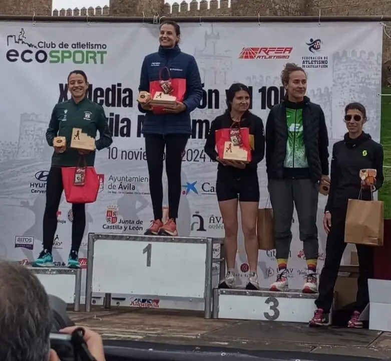PODIO MEDIA MARATON DE AVILA