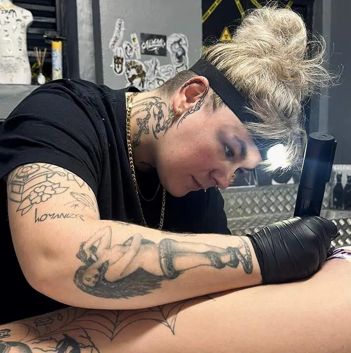 Cora Tattoo Studio (2)